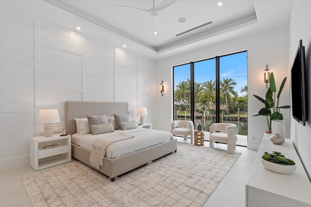 For Sale: $7,500,000 (5 beds, 6 baths, 5020 Square Feet)