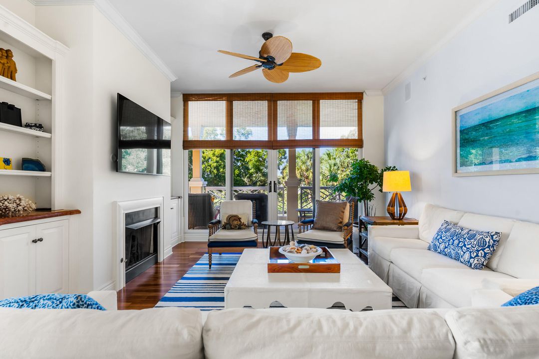 For Sale: $1,050,000 (3 beds, 3 baths, 3081 Square Feet)