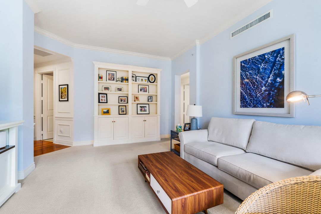 For Sale: $1,050,000 (3 beds, 3 baths, 3081 Square Feet)