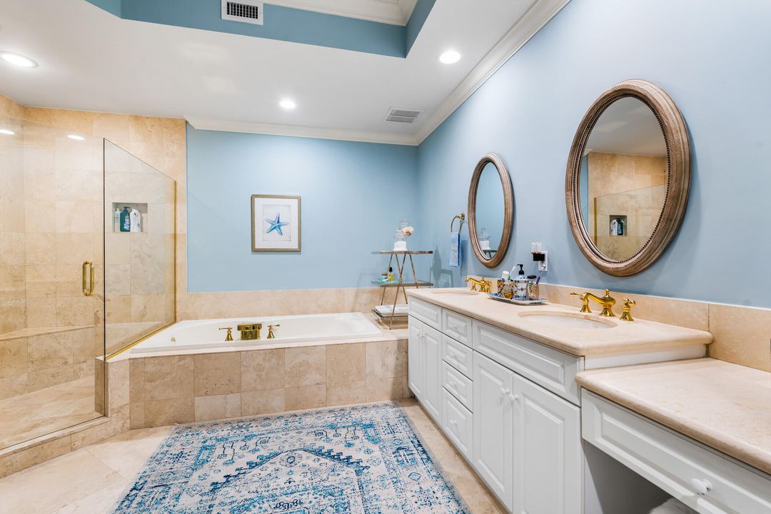 For Sale: $1,050,000 (3 beds, 3 baths, 3081 Square Feet)