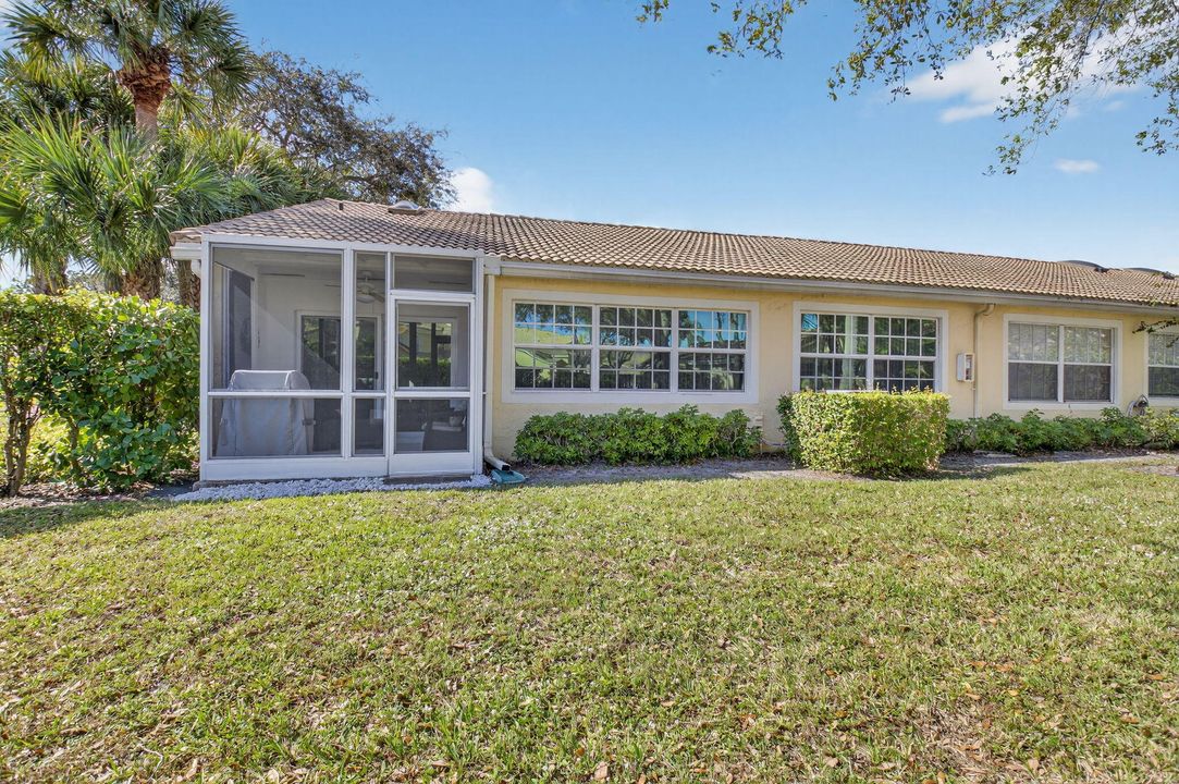 На продажу: $549,000 (2 спален, 2 ванн, 1426 Квадратных фут)