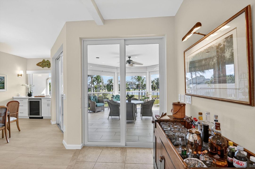 For Sale: $825,000 (3 beds, 2 baths, 3535 Square Feet)