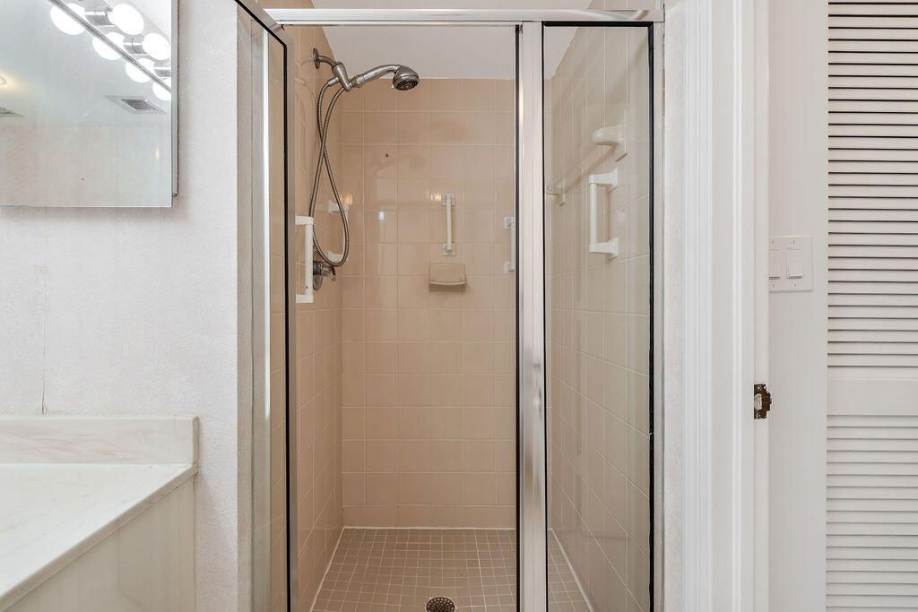 На продажу: $809,000 (2 спален, 2 ванн, 1630 Квадратных фут)