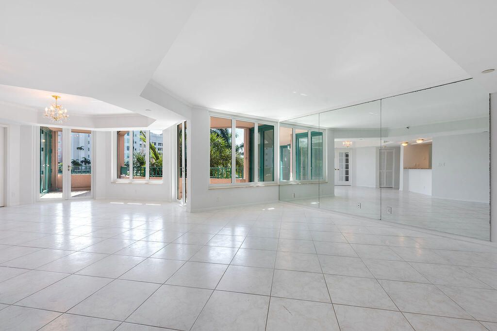 На продажу: $809,000 (2 спален, 2 ванн, 1630 Квадратных фут)