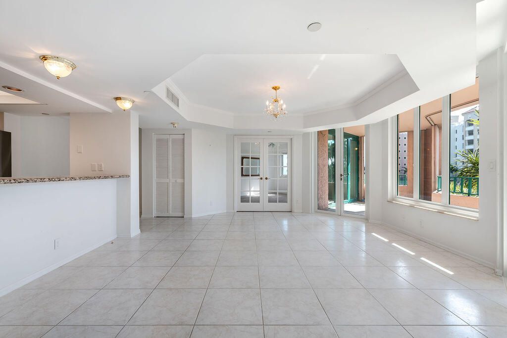 На продажу: $809,000 (2 спален, 2 ванн, 1630 Квадратных фут)