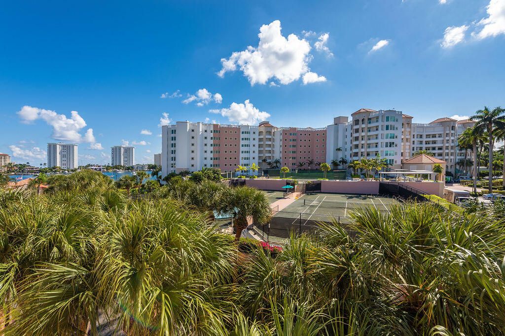 На продажу: $809,000 (2 спален, 2 ванн, 1630 Квадратных фут)