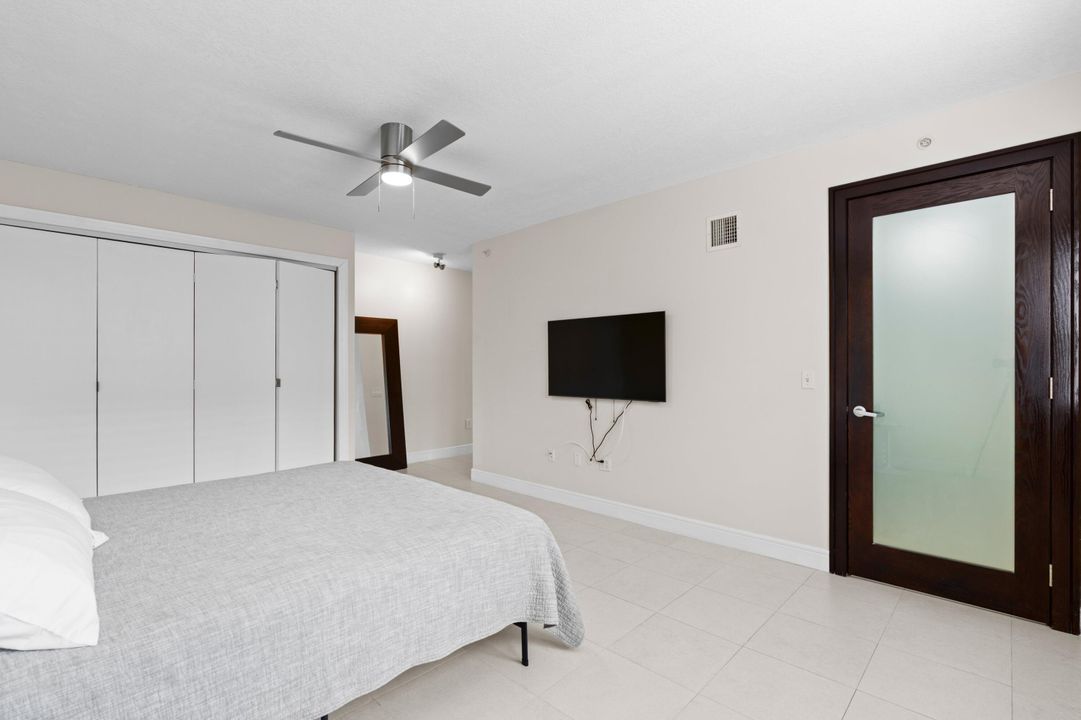 For Sale: $780,000 (2 beds, 2 baths, 2040 Square Feet)