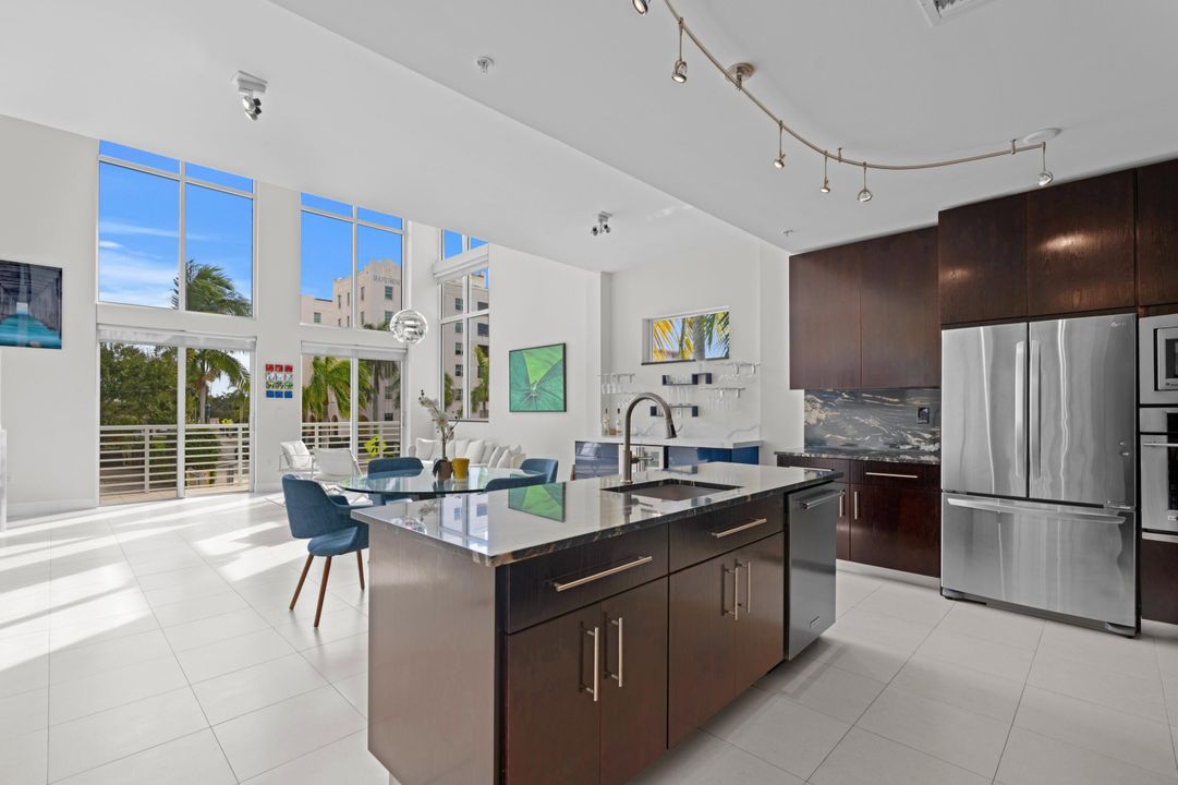 For Sale: $780,000 (2 beds, 2 baths, 2040 Square Feet)