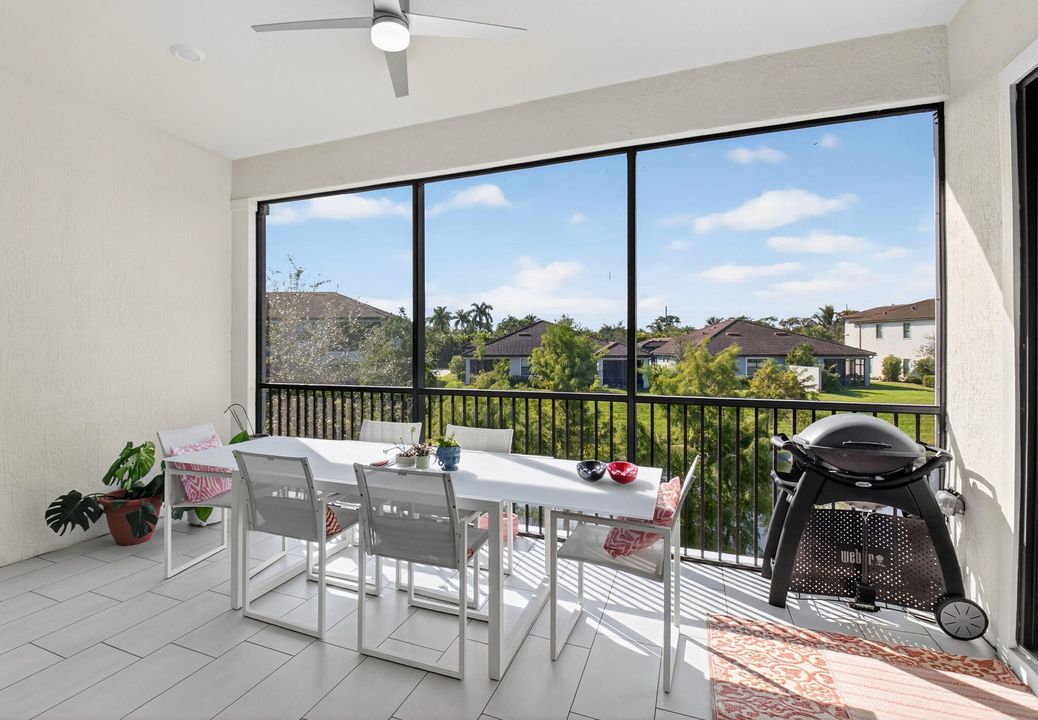 For Sale: $849,000 (3 beds, 2 baths, 2558 Square Feet)