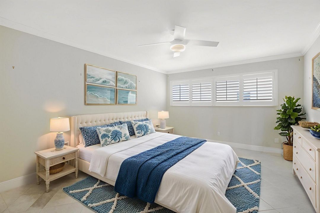 For Sale: $845,000 (2 beds, 2 baths, 1370 Square Feet)