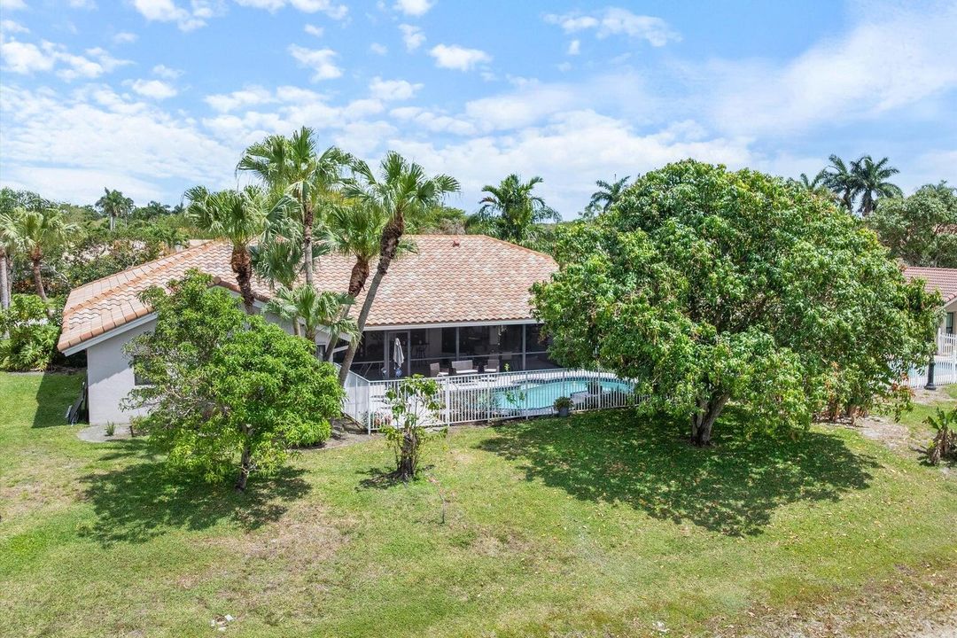 En Venta: $1,195,000 (4 camas, 3 baños, 2617 Pies cuadrados)