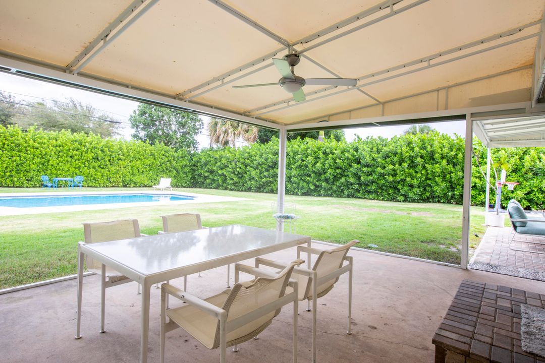 For Sale: $2,200,000 (3 beds, 2 baths, 1654 Square Feet)