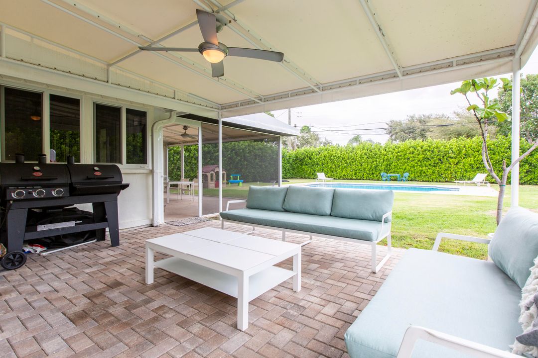 For Sale: $2,200,000 (3 beds, 2 baths, 1654 Square Feet)