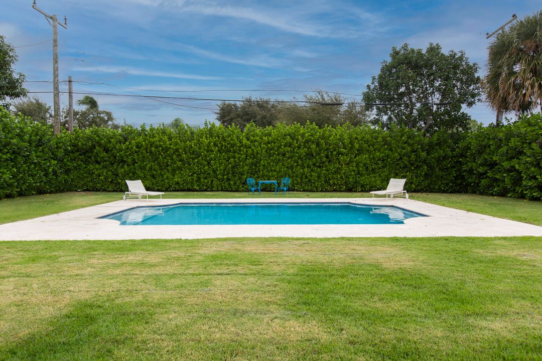 For Sale: $2,200,000 (3 beds, 2 baths, 1654 Square Feet)