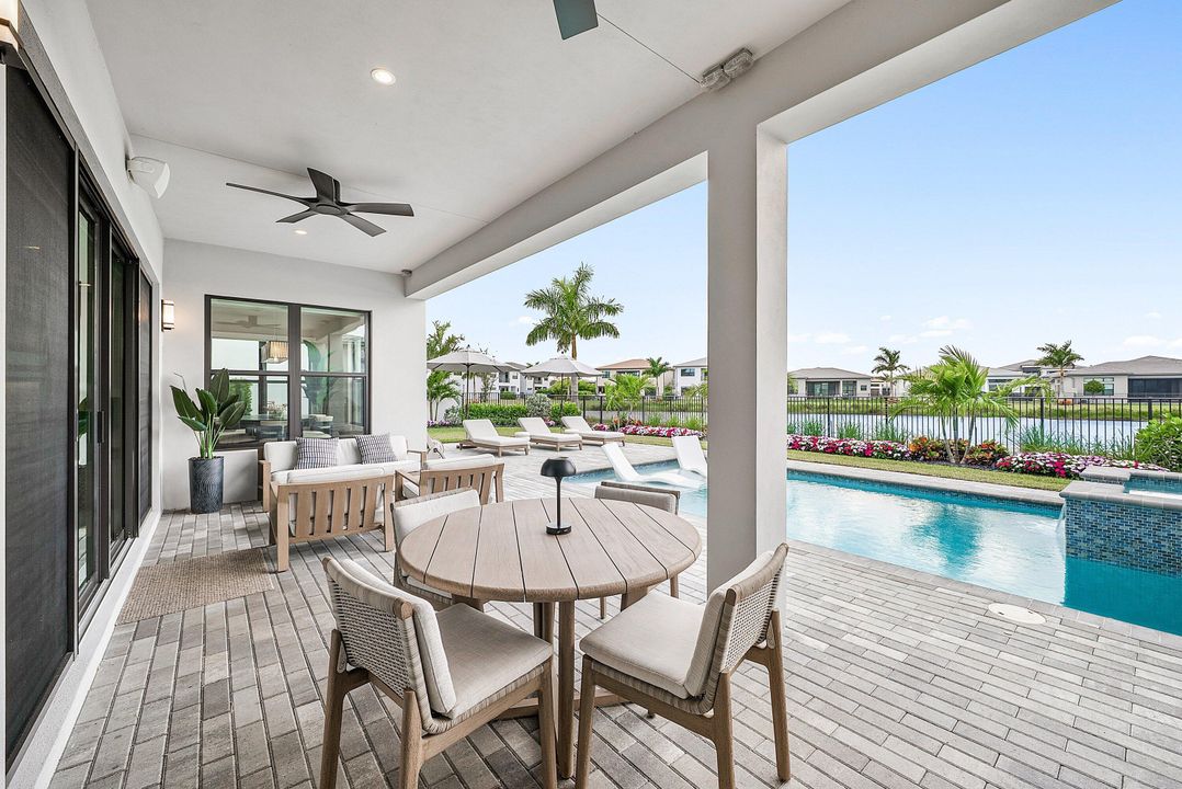 For Sale: $3,295,000 (5 beds, 6 baths, 4168 Square Feet)