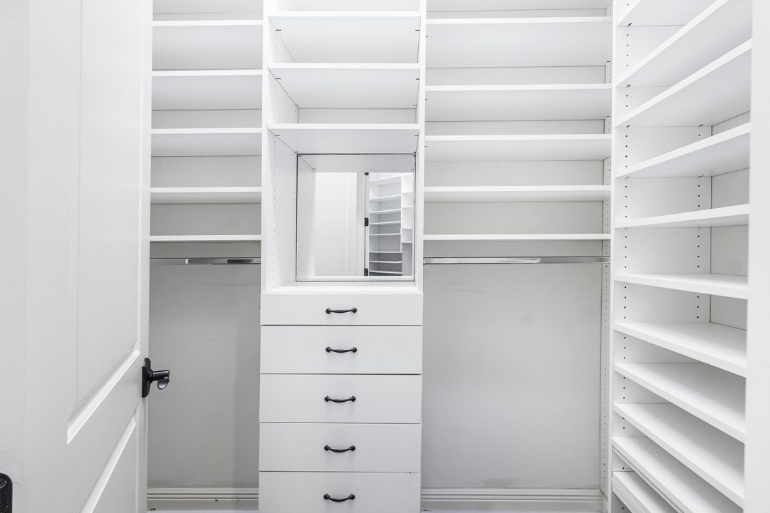 На продажу: $1,790,000 (4 спален, 3 ванн, 3551 Квадратных фут)