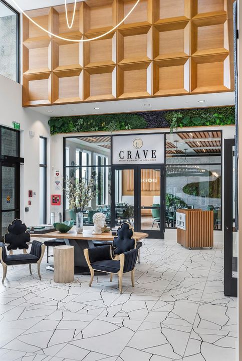 For Sale: $3,295,000 (5 beds, 6 baths, 4168 Square Feet)