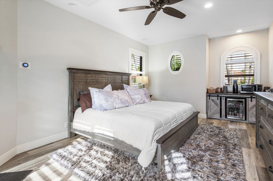 На продажу: $1,790,000 (4 спален, 3 ванн, 3551 Квадратных фут)