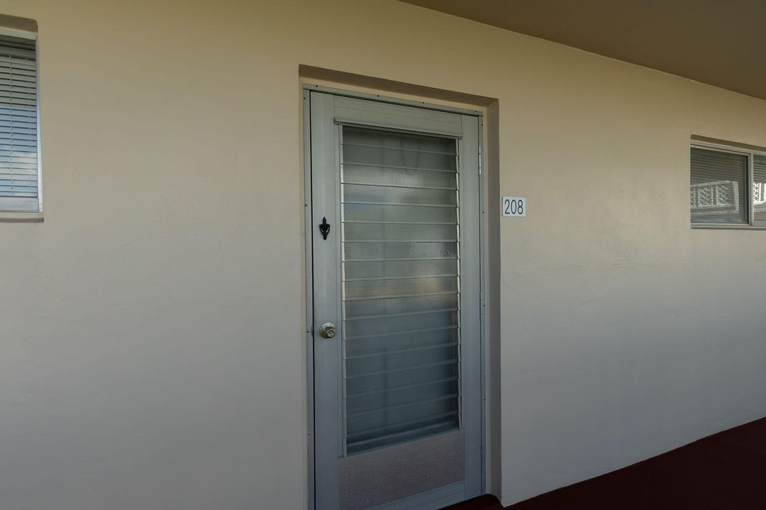 En Venta: $49,900 (2 camas, 1 baños, 894 Pies cuadrados)