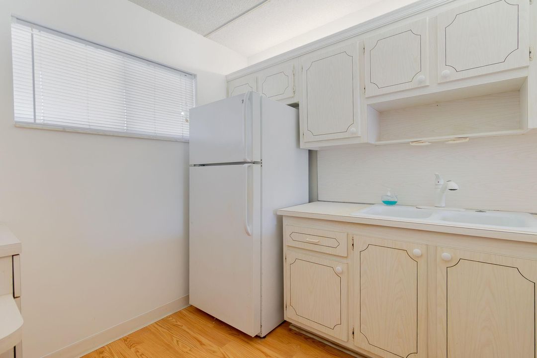 En Venta: $49,900 (2 camas, 1 baños, 894 Pies cuadrados)