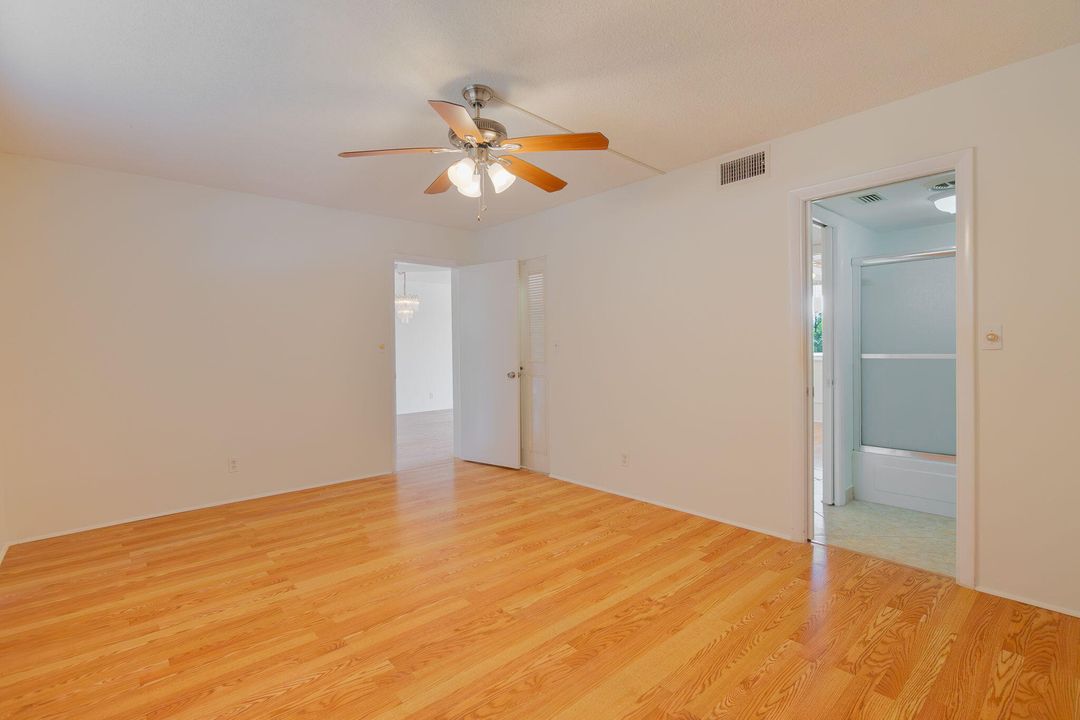 En Venta: $49,900 (2 camas, 1 baños, 894 Pies cuadrados)