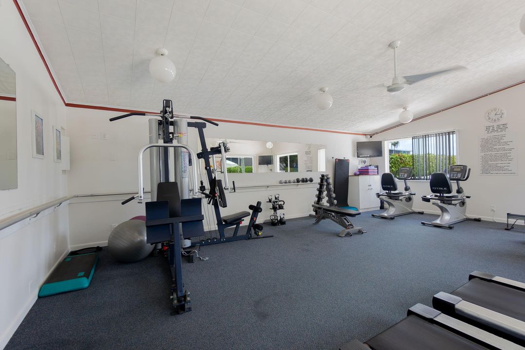 En Venta: $49,900 (2 camas, 1 baños, 894 Pies cuadrados)