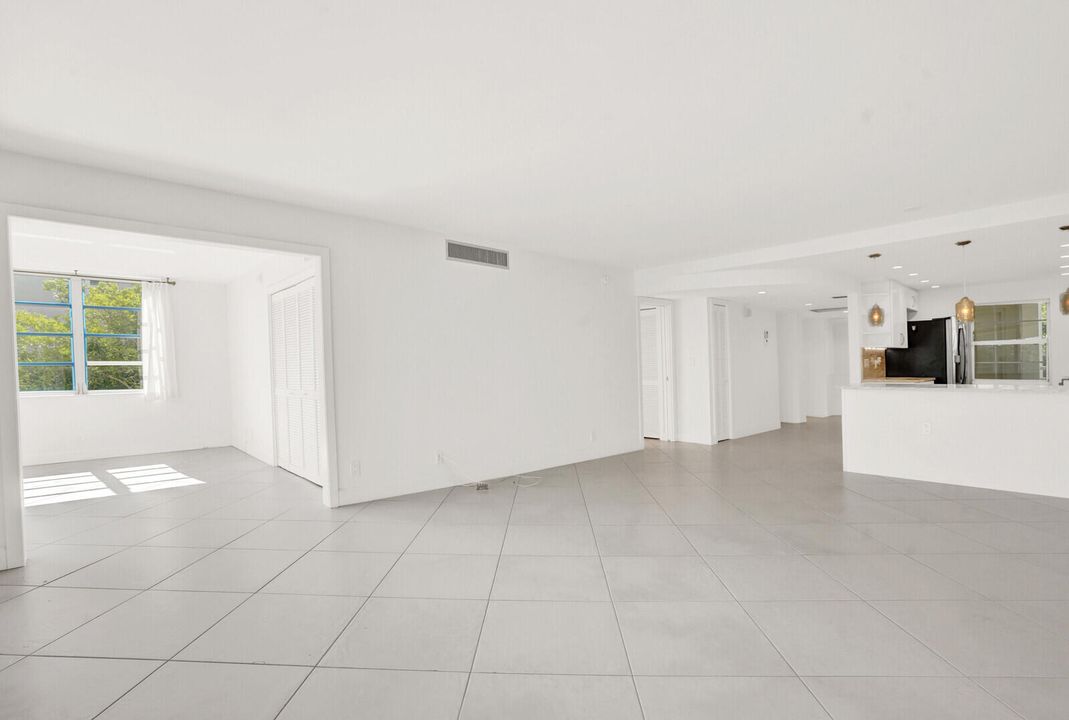 出租: $2,800 (3 贝兹, 2 浴室, 1390 平方英尺)