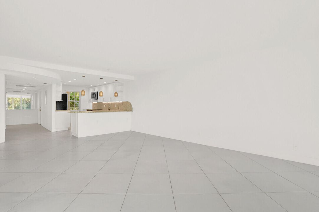 出租: $2,800 (3 贝兹, 2 浴室, 1390 平方英尺)