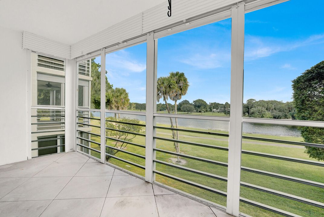 出租: $2,800 (3 贝兹, 2 浴室, 1390 平方英尺)