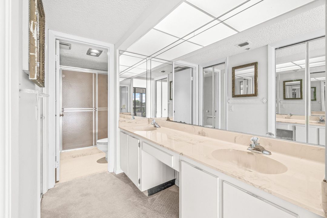 For Sale: $239,900 (2 beds, 2 baths, 1207 Square Feet)