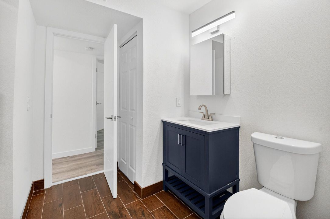 出租: $2,850 (3 贝兹, 2 浴室, 1079 平方英尺)