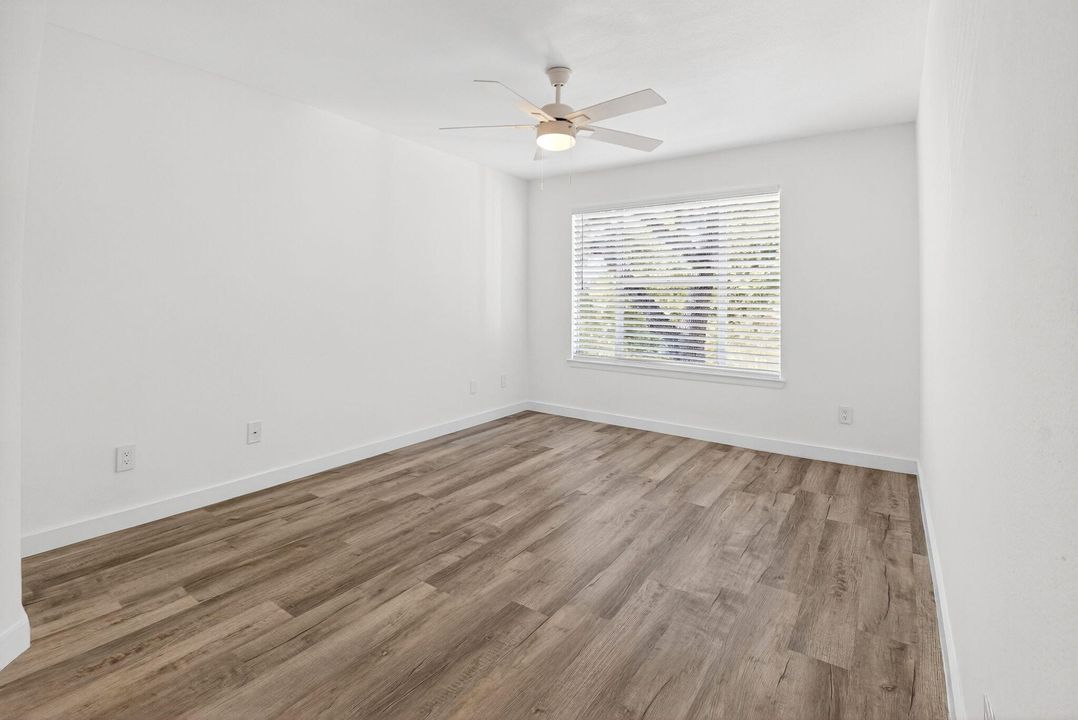 出租: $2,850 (3 贝兹, 2 浴室, 1079 平方英尺)