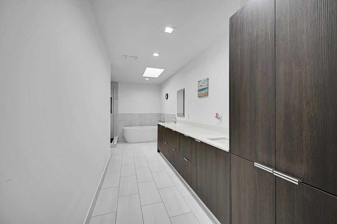 For Sale: $1,299,000 (4 beds, 3 baths, 2783 Square Feet)