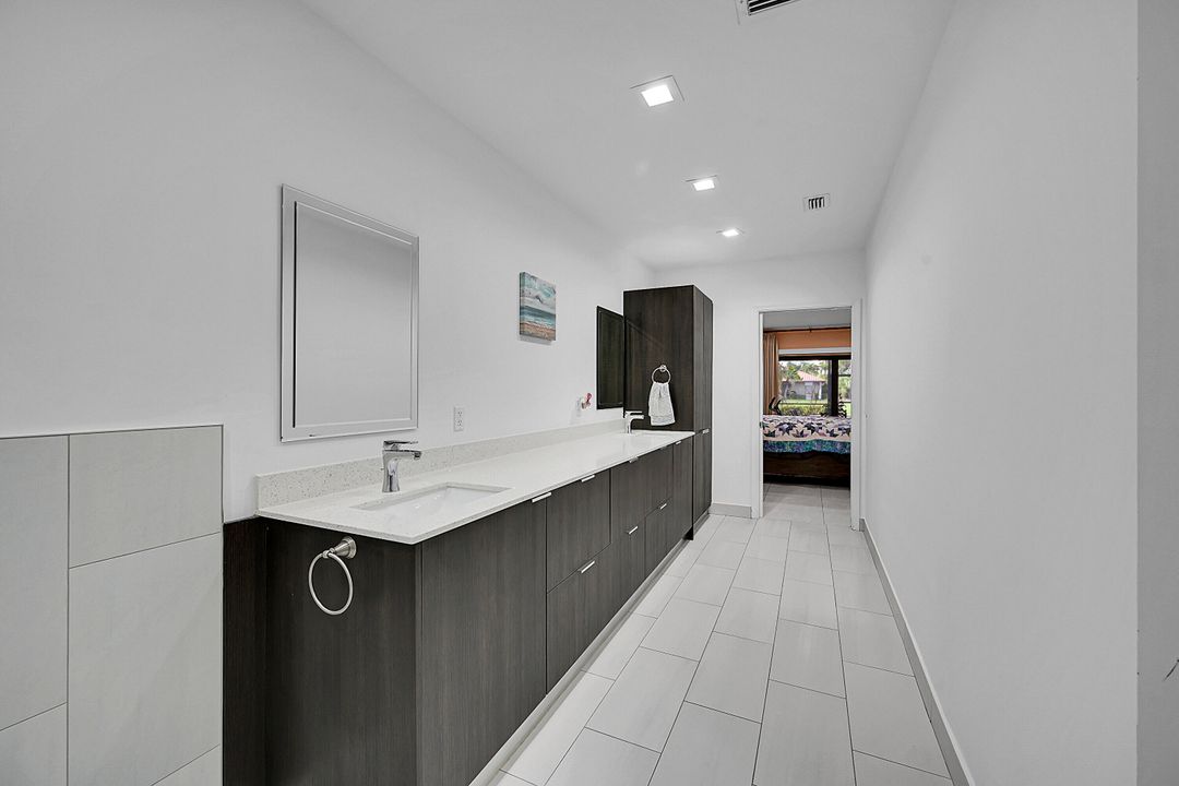 For Sale: $1,299,000 (4 beds, 3 baths, 2783 Square Feet)