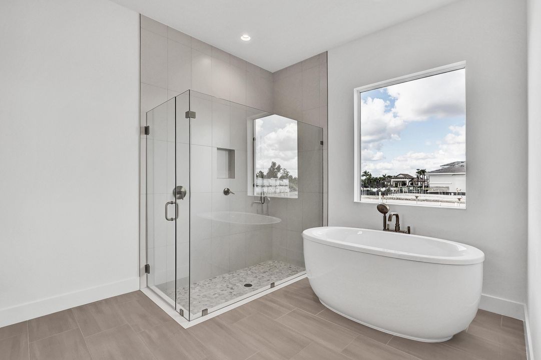 For Sale: $914,000 (3 beds, 2 baths, 2372 Square Feet)