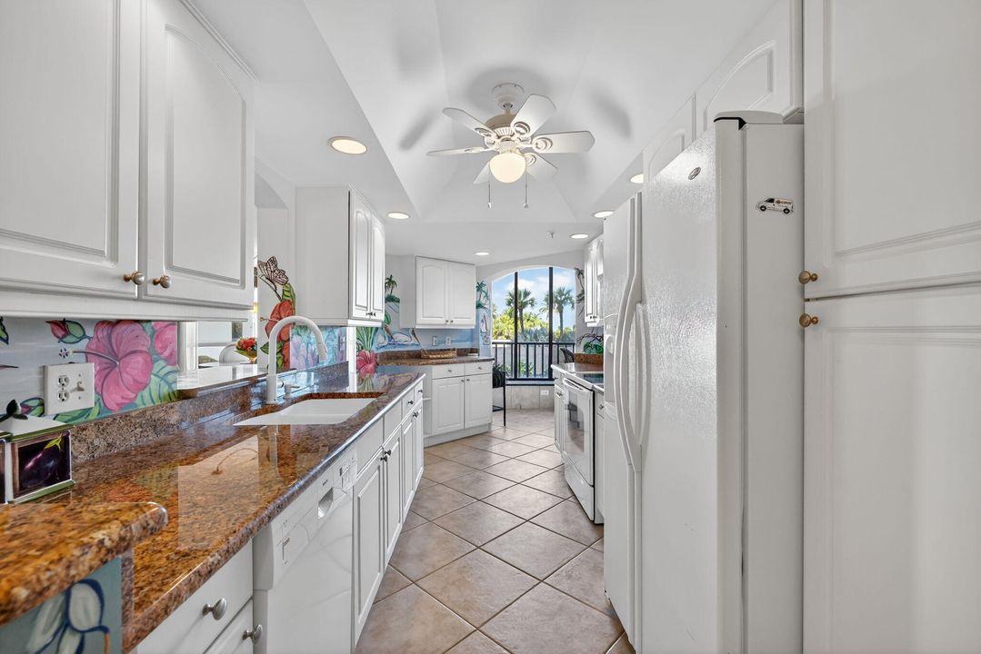 For Sale: $419,900 (2 beds, 2 baths, 1517 Square Feet)