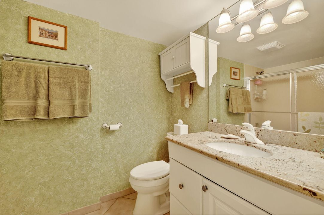 For Sale: $419,900 (2 beds, 2 baths, 1517 Square Feet)