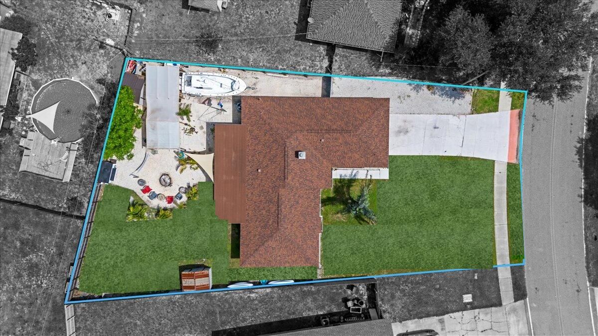 For Sale: $339,900 (3 beds, 2 baths, 1652 Square Feet)