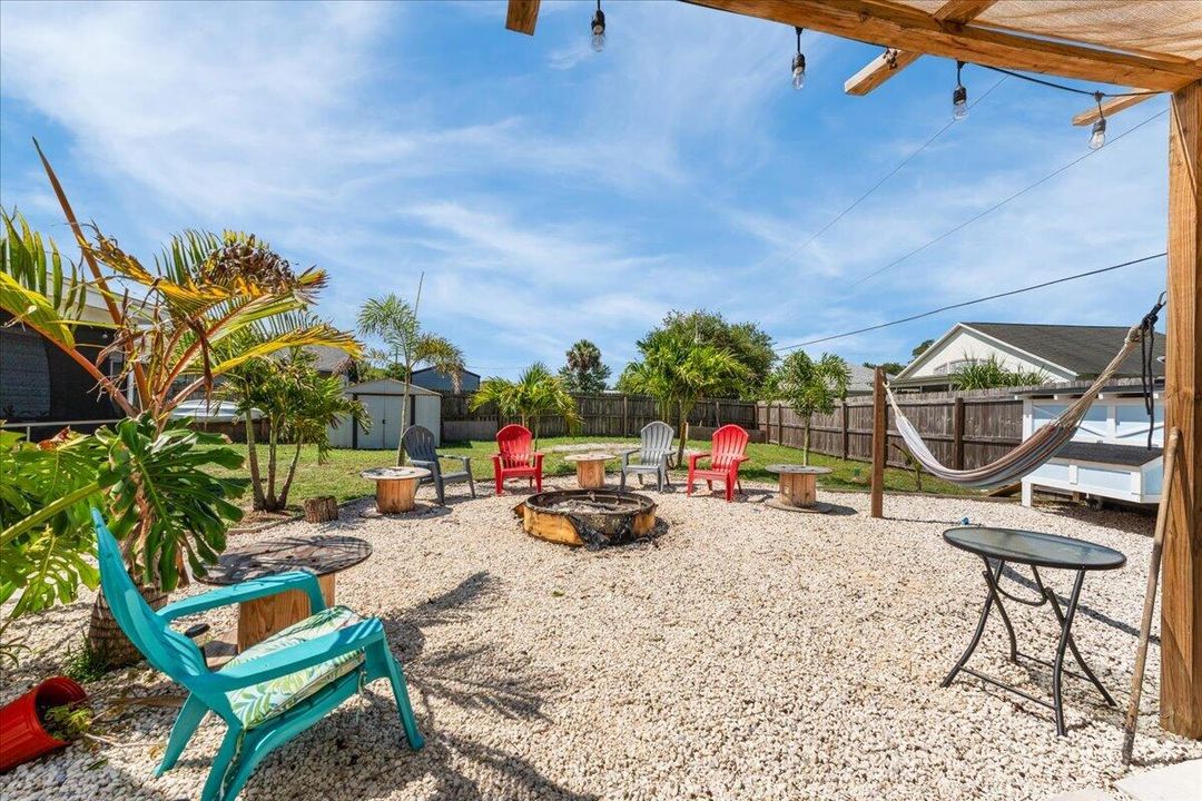 For Sale: $339,900 (3 beds, 2 baths, 1652 Square Feet)