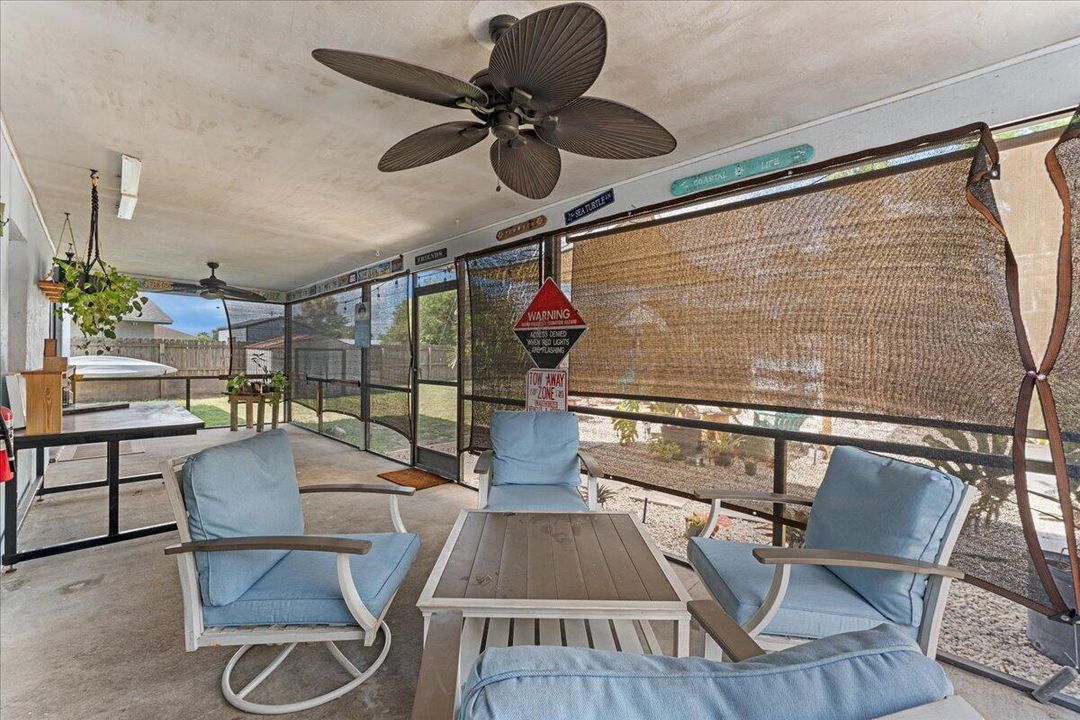 For Sale: $339,900 (3 beds, 2 baths, 1652 Square Feet)