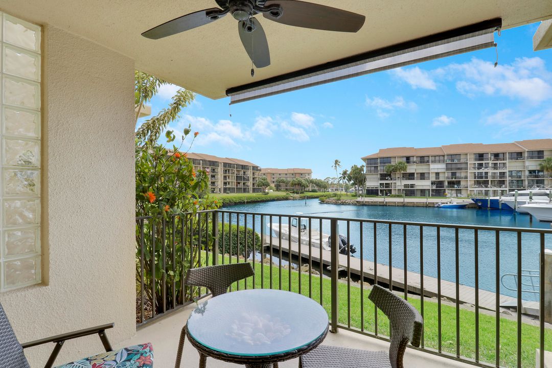 На продажу: $545,000 (2 спален, 2 ванн, 1385 Квадратных фут)