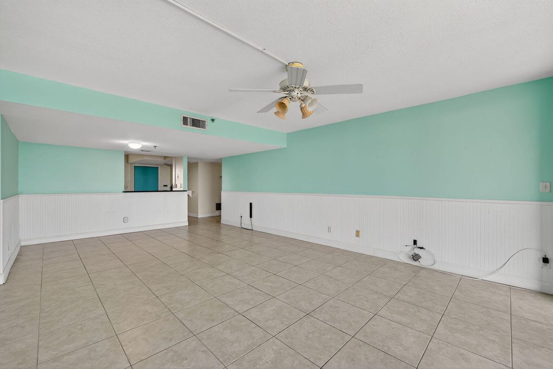 待售: $349,000 (2 贝兹, 2 浴室, 1347 平方英尺)