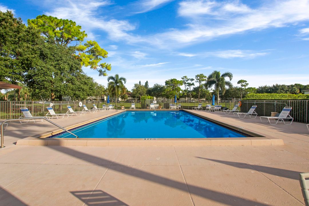 На продажу: $303,000 (2 спален, 2 ванн, 860 Квадратных фут)