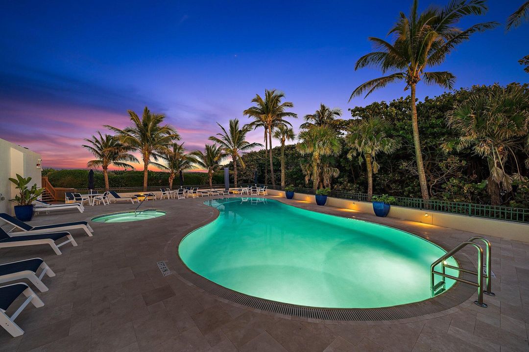 For Sale: $2,350,000 (2 beds, 2 baths, 2358 Square Feet)