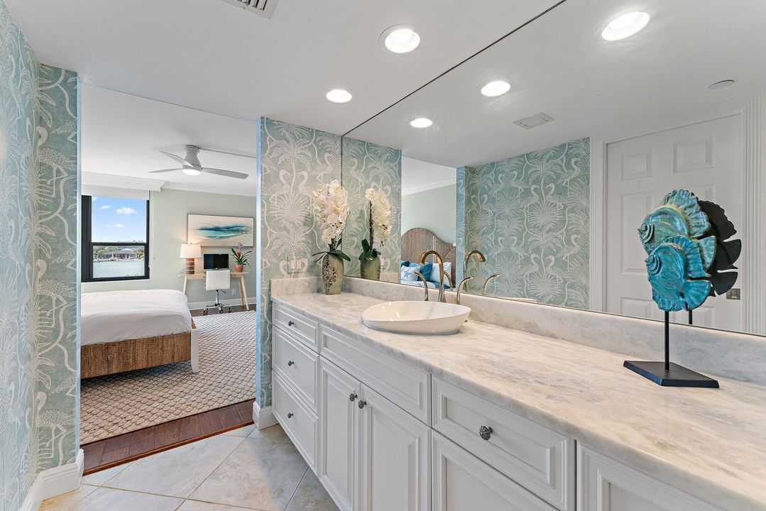 For Sale: $2,350,000 (2 beds, 2 baths, 2358 Square Feet)