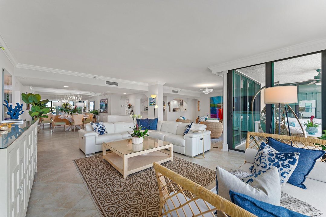 For Sale: $2,350,000 (2 beds, 2 baths, 2358 Square Feet)