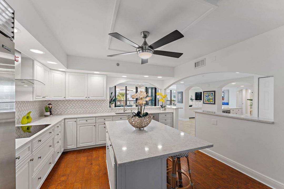 For Sale: $2,350,000 (2 beds, 2 baths, 2358 Square Feet)