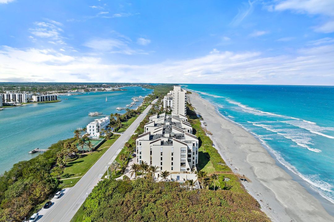 For Sale: $2,350,000 (2 beds, 2 baths, 2358 Square Feet)