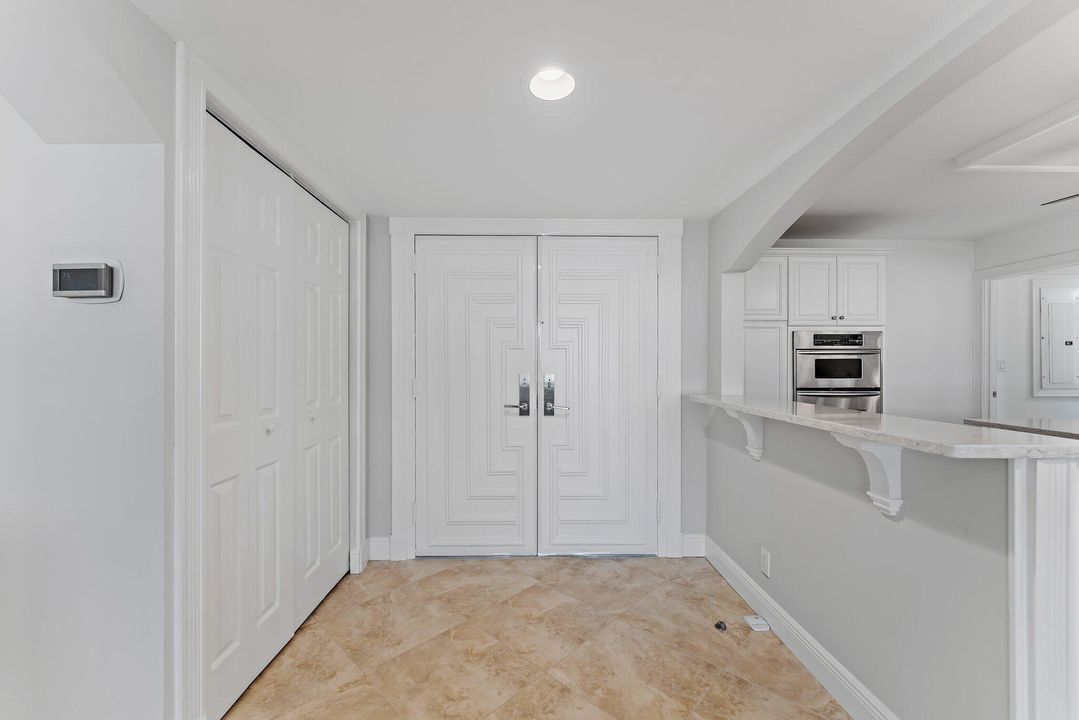 For Sale: $2,350,000 (2 beds, 2 baths, 2358 Square Feet)