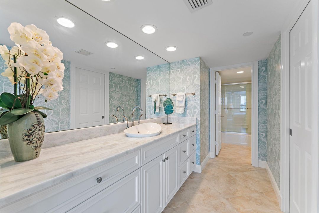 For Sale: $2,350,000 (2 beds, 2 baths, 2358 Square Feet)